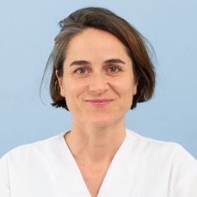 Mitarbeiterportrait von Jessica Blumer, Vet-Tech und TPA in der Anästhesie des Universitären Tierspitals der Vetsuisse-Fakultät der Universität Zürich