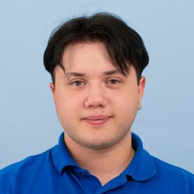 Mitarbeiterportrait von Aiden Bührer, TPA als Empfang der Vetsuisse-Fakultät der Universität Zürich