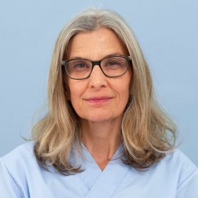 Mitarbeiterportrait von Evelyne Domenig, TPA in der Kleintierchirurgie des Universitären Tierspitals der Vetsuisse-Fakultät der Universität Zürich