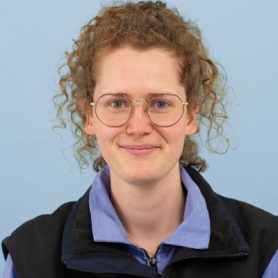 Mitarbeiterportrait von Sarah Neuschwander in der Nutztierreproduktion des Universitären Tierspitals der Vetsuisse-Fakultät der Universität Zürich