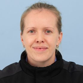 Mitarbeiterportrait von Martina Schmid, Assistenz Tierärztin in der Schweinemedizin des Universitären Tierspitals der Vetsuisse-Fakultät der Universität Zürich